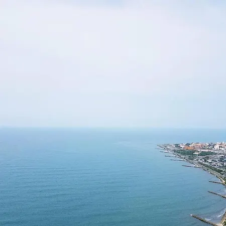 Apartment Luxury - Stunning Sea View
